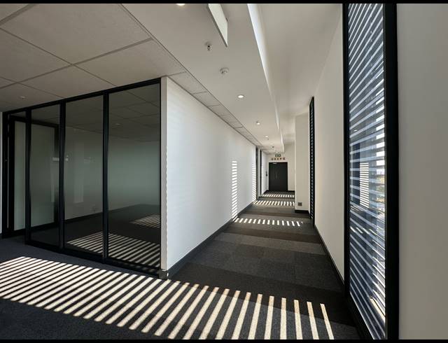 11,400M² OFFICE FOR SALE IN CENTURION CENTRAL